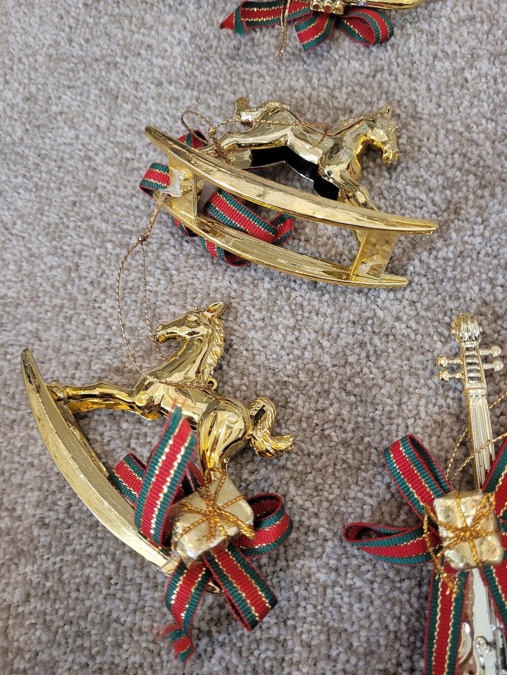 Christmas Holiday Tree Ornaments 9 Peices - Picture 3 of 3
